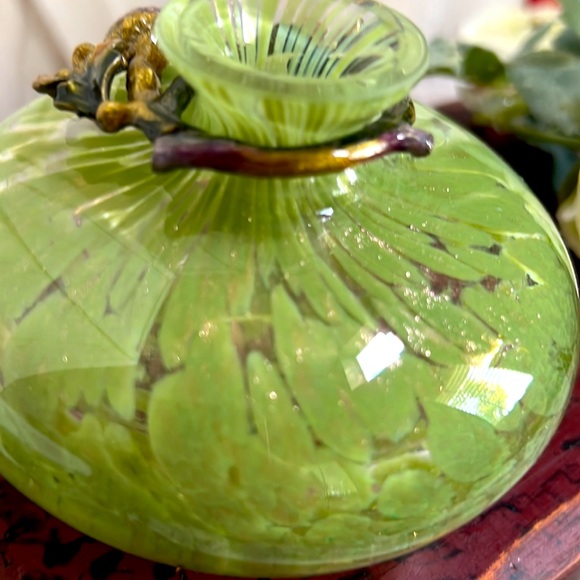 Jay Strongwater Miniature Acorn Vase - Picture 4 of 6